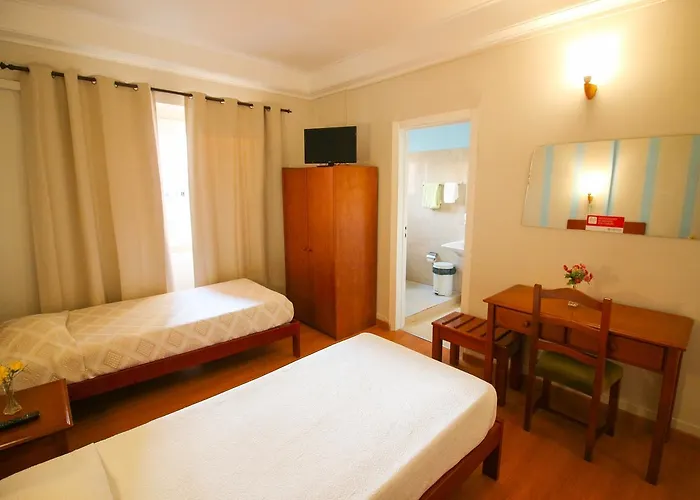 Residencial Lord 2* 리스본