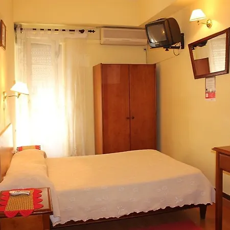 Residencial Lord Guest house